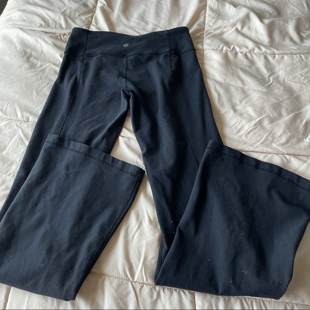 Lululemon athletica flared leggings size 4